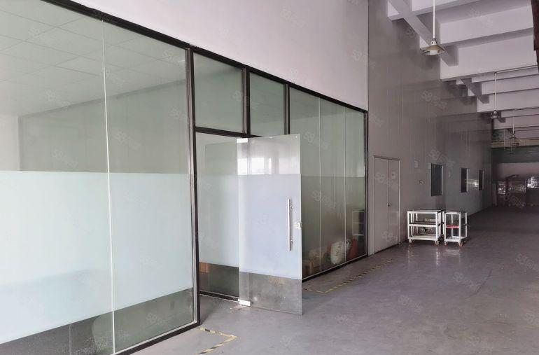 沙田工业区一楼厂房出租1000平方，水电齐全。空地大