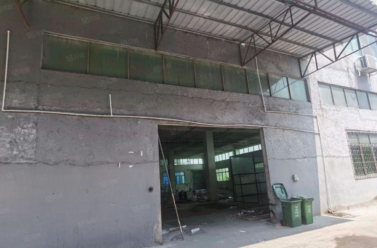 13.8元租高6米的标准厂房一楼800平方