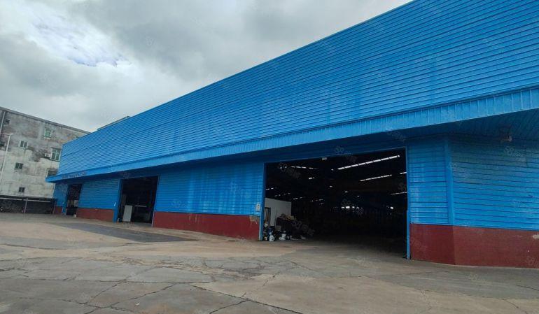 11米独院钢构厂房12000平方（自带15台现成航车免费用）