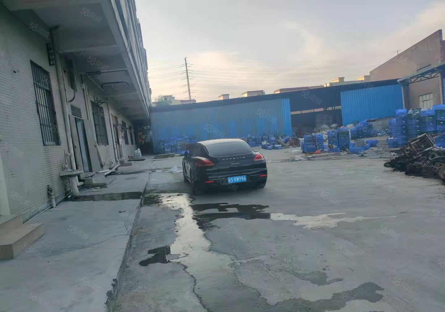 新出独门独户，低价格，交通方便