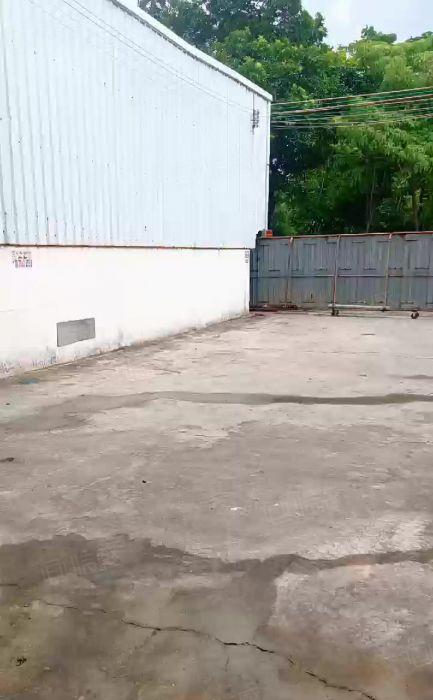 麻涌 高速路口  工业区1500方独院 厂房出租，配置齐全