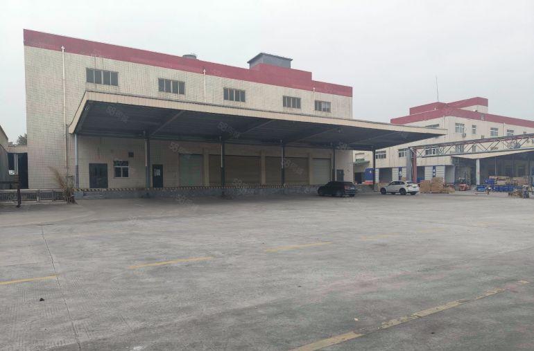 麻涌镇 带双边高台20000平方标准仓库出租，空地超大