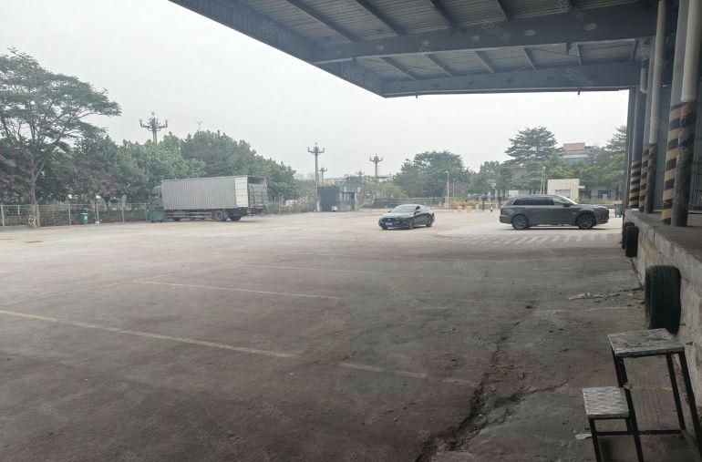 麻涌镇 带双边高台20000平方标准仓库出租，空地超大