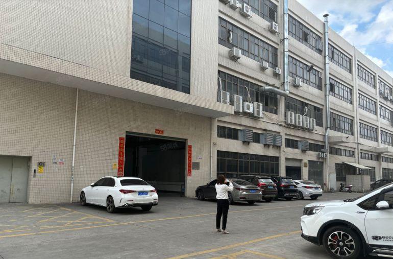 桥头镇新出精装标准一楼带3吨行车1000平方米。