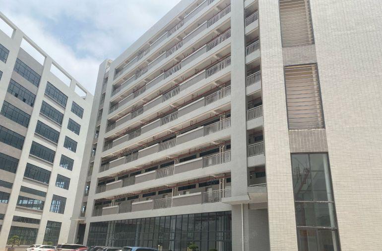 桥头镇全新红本独院重工业厂房出租58000平方米。