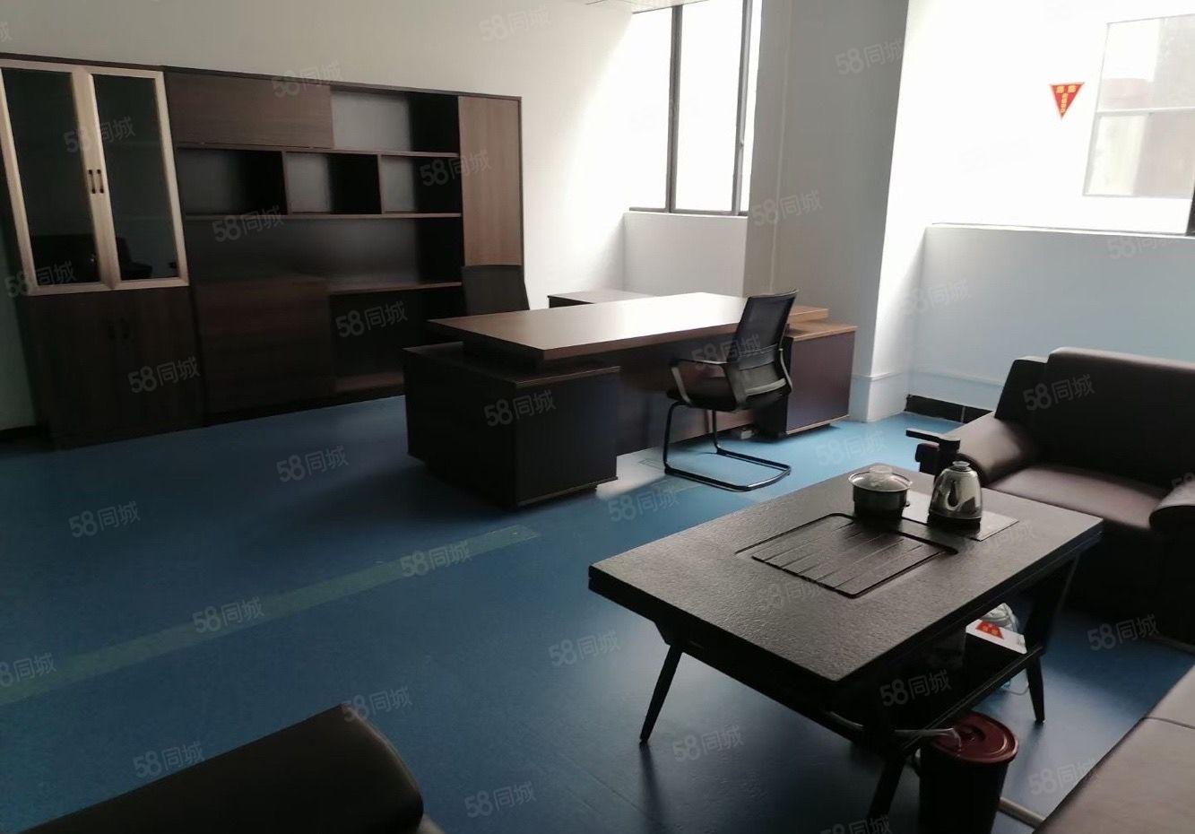 标准独院厂房分租三楼1800平方水电线路齐全，工业集聚地