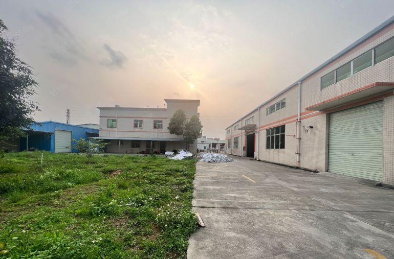 桥头空地超大单一层独门独院厂房 独立办公楼 砖墙到顶单一层