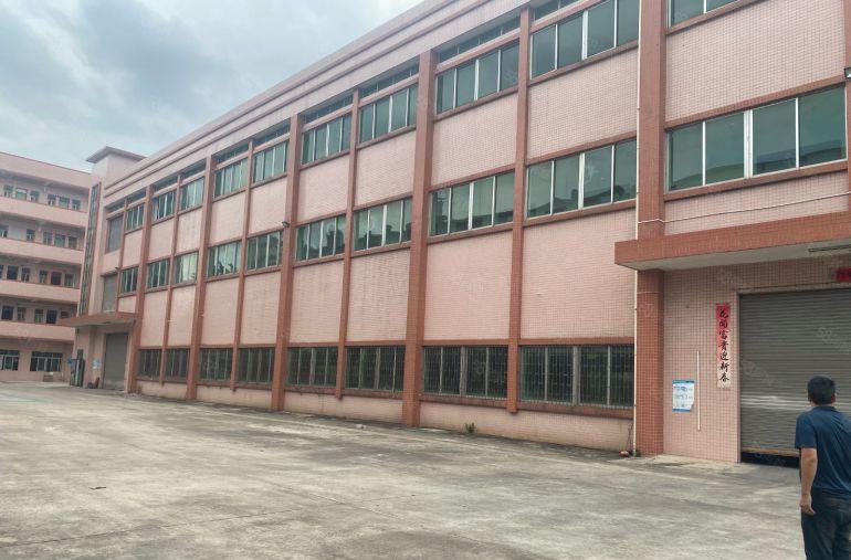 桥头镇新出独院厂房8000平方米，有喷淋国有证