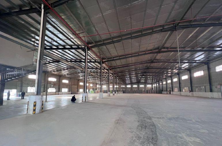 桥头新出独栋单一层，滴水8米，带消防喷淋现成装修，价格便宜！