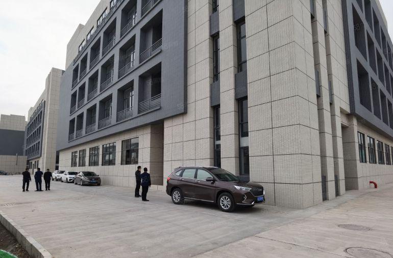 桥头镇整层2500平方全新国有红本高新工业园厂房出租可分租