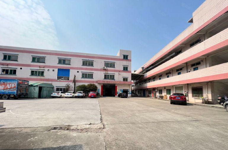 桥头大洲精装修楼上10元厂房出租，整层1500平方，方正好用