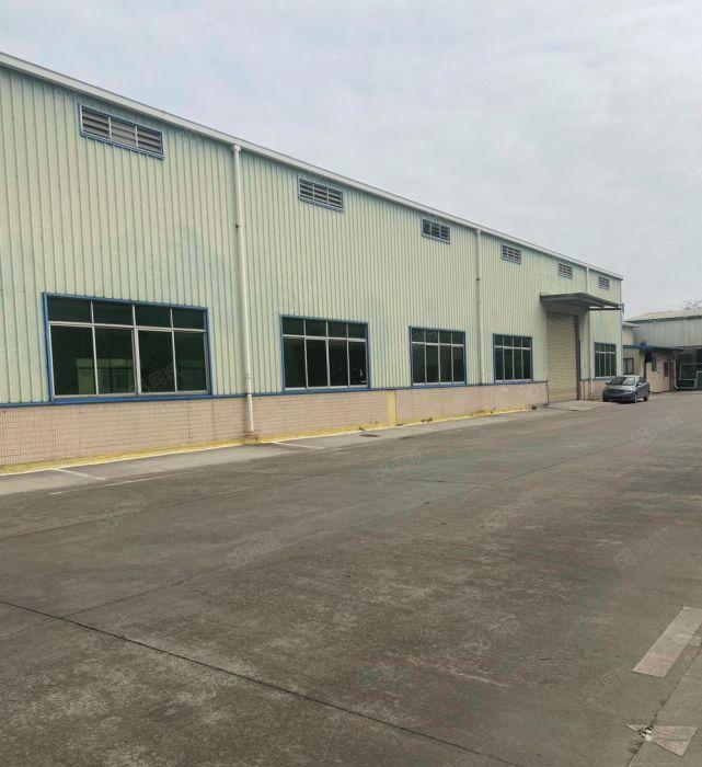 桥头镇新出原房东单一层8米高1200平方米，带5吨行车！