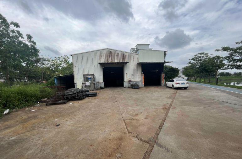 桥头新出原房东小独院厂房出租1800平带10吨行车水电过户