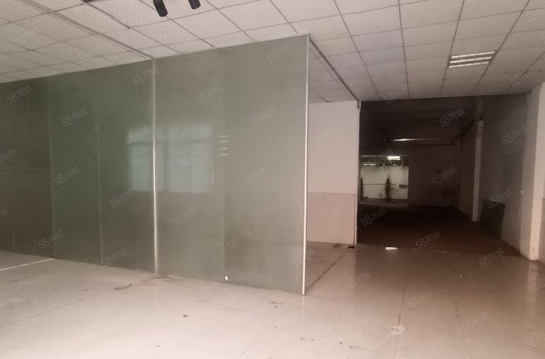 东莞桥头镇中心1楼400平加楼上400平带牛腿特价厂房出租