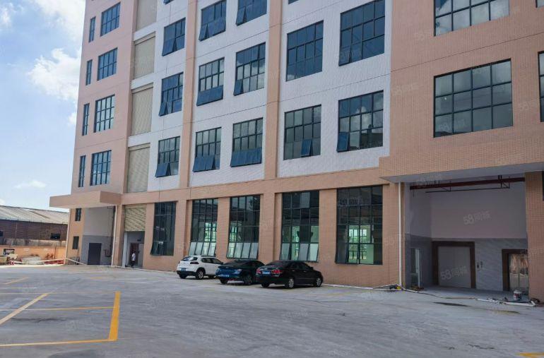 东坑镇8元精装修楼上厂房出租800平方，水电办公室齐全