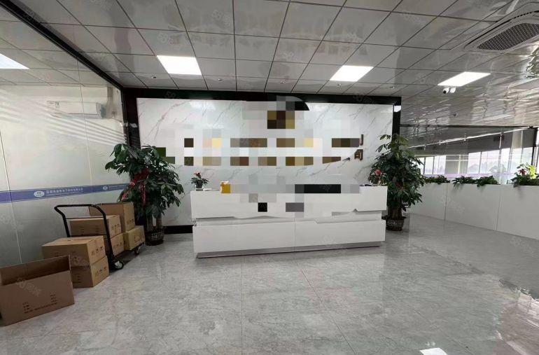 10块一平，东坑高速出口原房东1100平精装修厂房出租