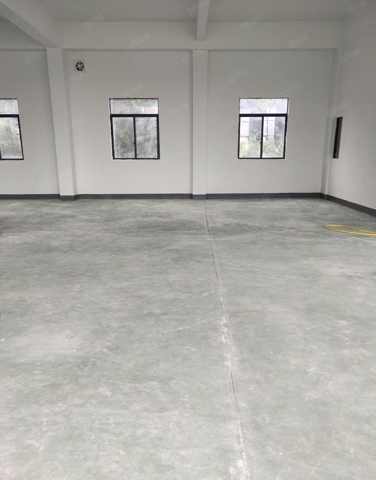 东坑镇 小型厂房出租 面积680平方 租金13