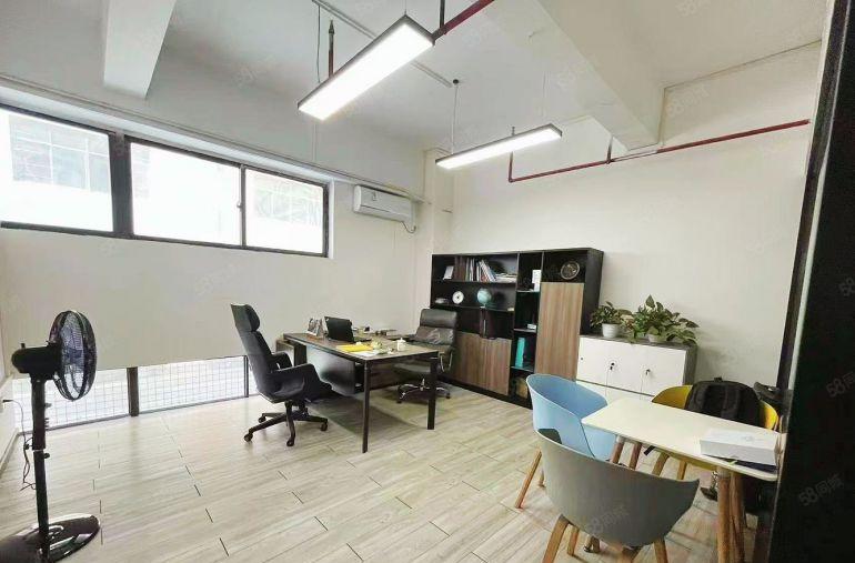 10元东坑原房东独院1000平米带航车精装修无尘车间厂房出租