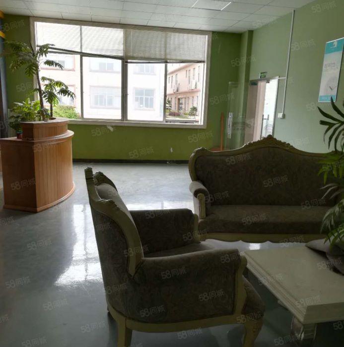 东坑 丁屋 厂房出租 一楼 400平方，价格便宜