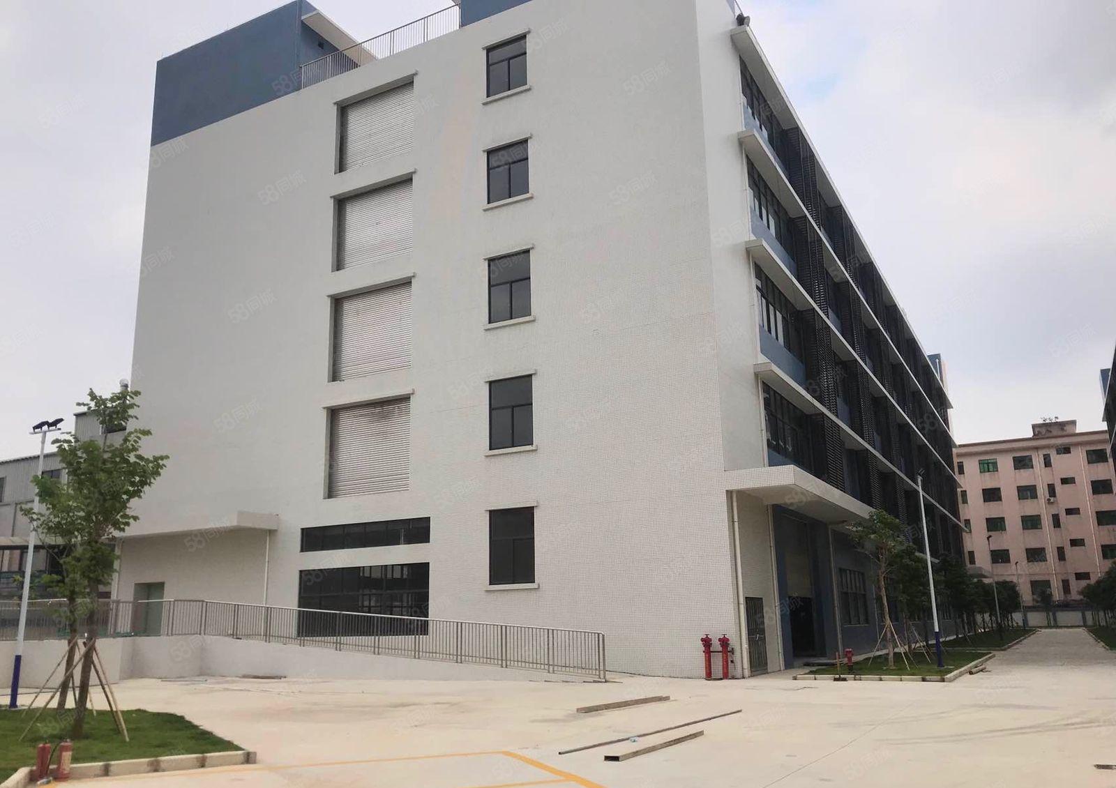 厂房出租交通方便。周边配套设置齐全，商业街，招工方便。