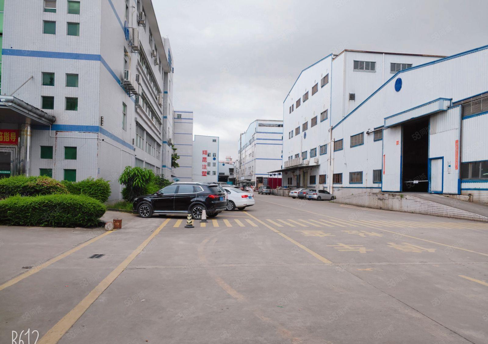 东坑新空置一楼厂房4500平 层高7米 现成装修  证件齐全