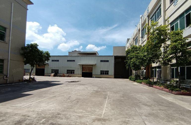 东坑三层独院厂房出租，一楼6米，独门独院，好招工