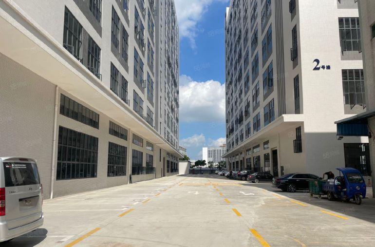 东坑原房东厂房分租3000平方，高5米价格10元平方