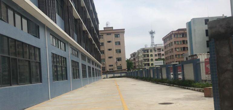 东莞全新厂房12块钱一平方，原房东3500平红本厂房出租