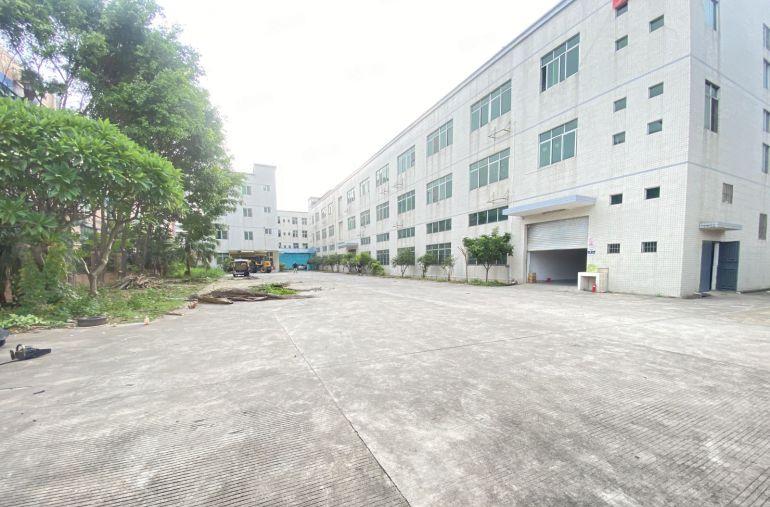 东坑原房东独院三层厂房出租 空地超大 适合注塑五金模具家具等