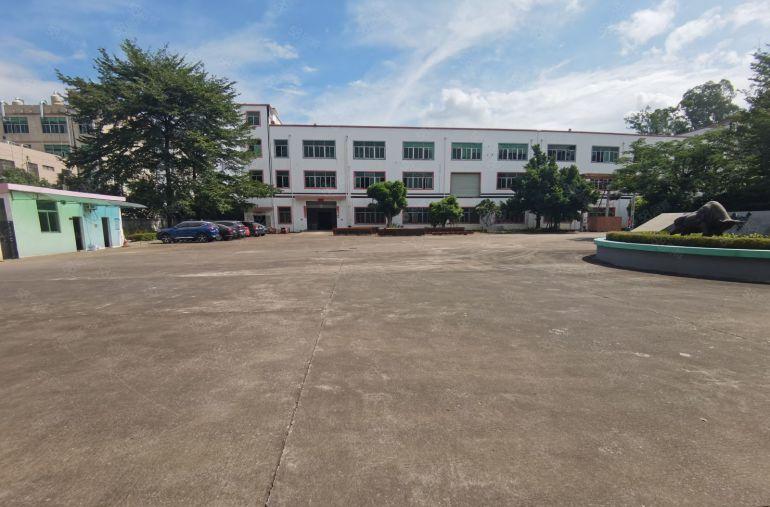 道滘独院每层2700随意分租另有一栋办公室