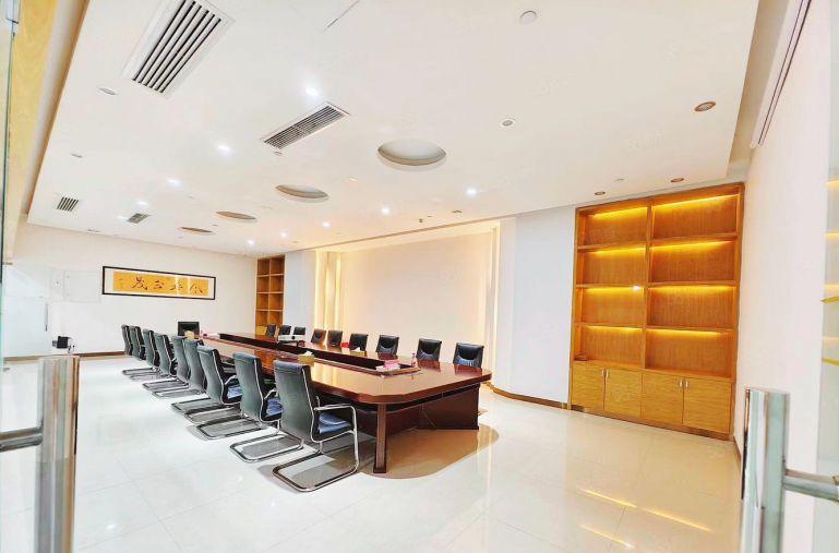 8元道滘原房东独院精装修1000平米带航车无尘车间厂房出租