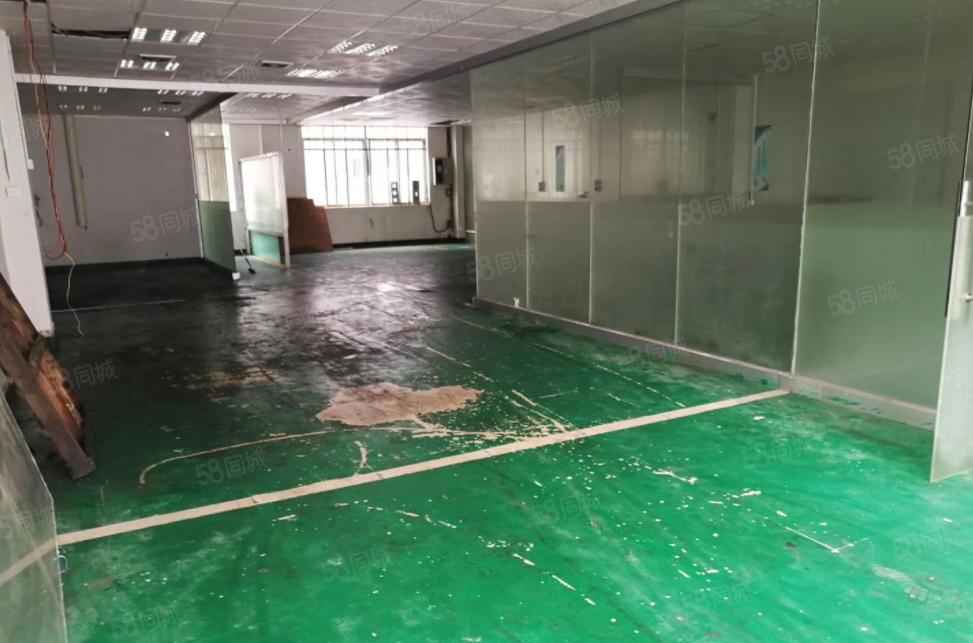 道滘工业区一楼厂房180平方出租，有现成办公室