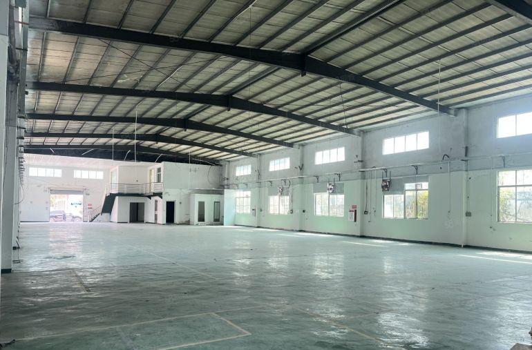 道滘新出原房东独院厂房出租，空地超大周边没居民。可做小污染