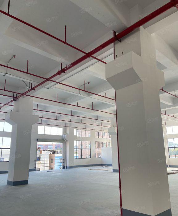 长105米宽44米重工厂房，特别适合机械食品等行业