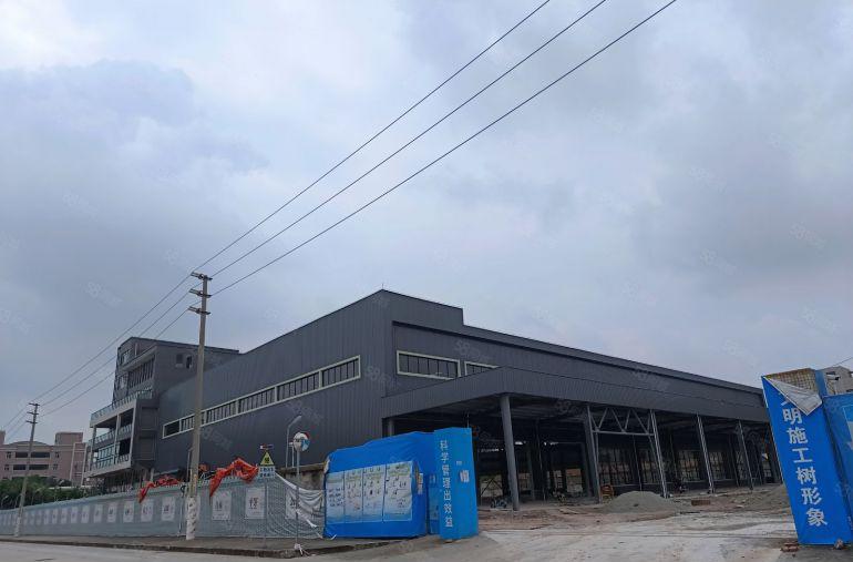 东莞市茶山镇17米高的钢构厂房出租，空地13000平方