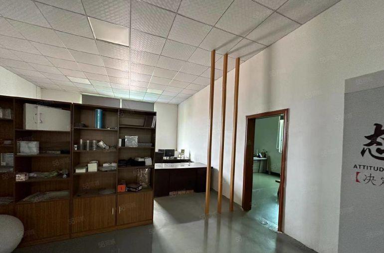 茶山镇厂房出租，带精装修二楼低价急租，面积1000平方