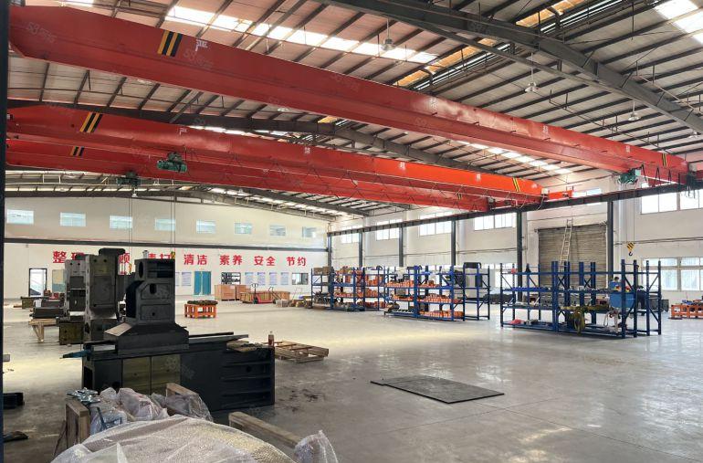 茶山新出独院厂房出租。适合电子注塑冲压钣金机械设备磨具仓库等