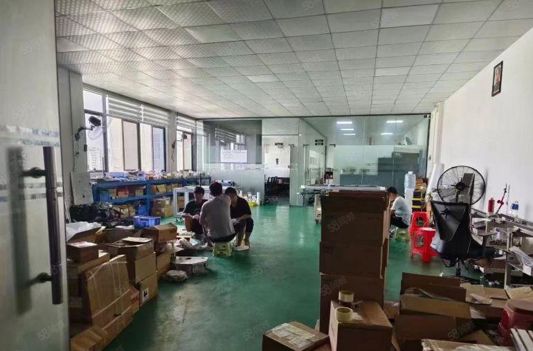 石排新出700平方厂房，现成装修，价格便宜