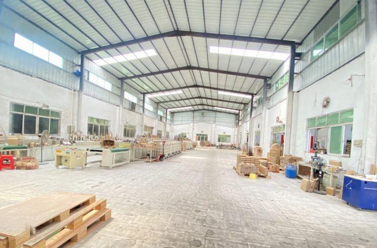 原房东独院厂房招租石排镇单一层厂房高度8米工业园区周边无居民