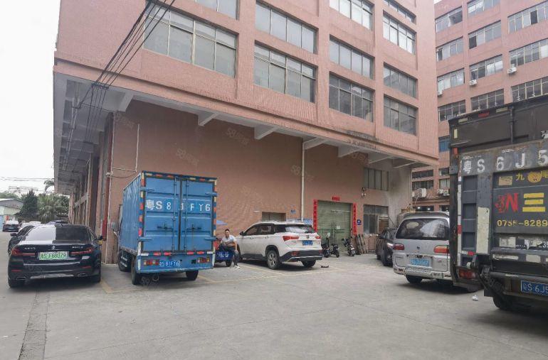 石排原房东独院厂房出租一楼8米带牛角，适合注塑模具cnc等