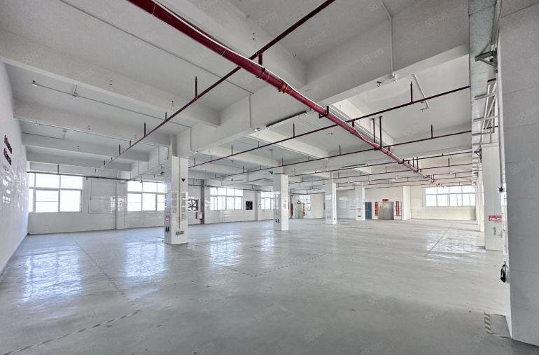 中堂镇城区楼上整层1500平精装修水电齐全厂房出租