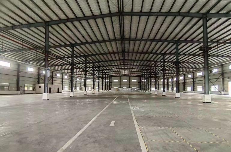 中堂一楼12米高带航吊厂房出租！交通便利