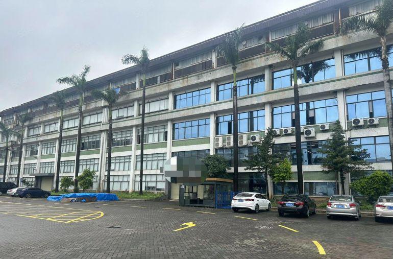 高埗镇工业区独栋厂房出租一楼7米丙二类消防带装修水电