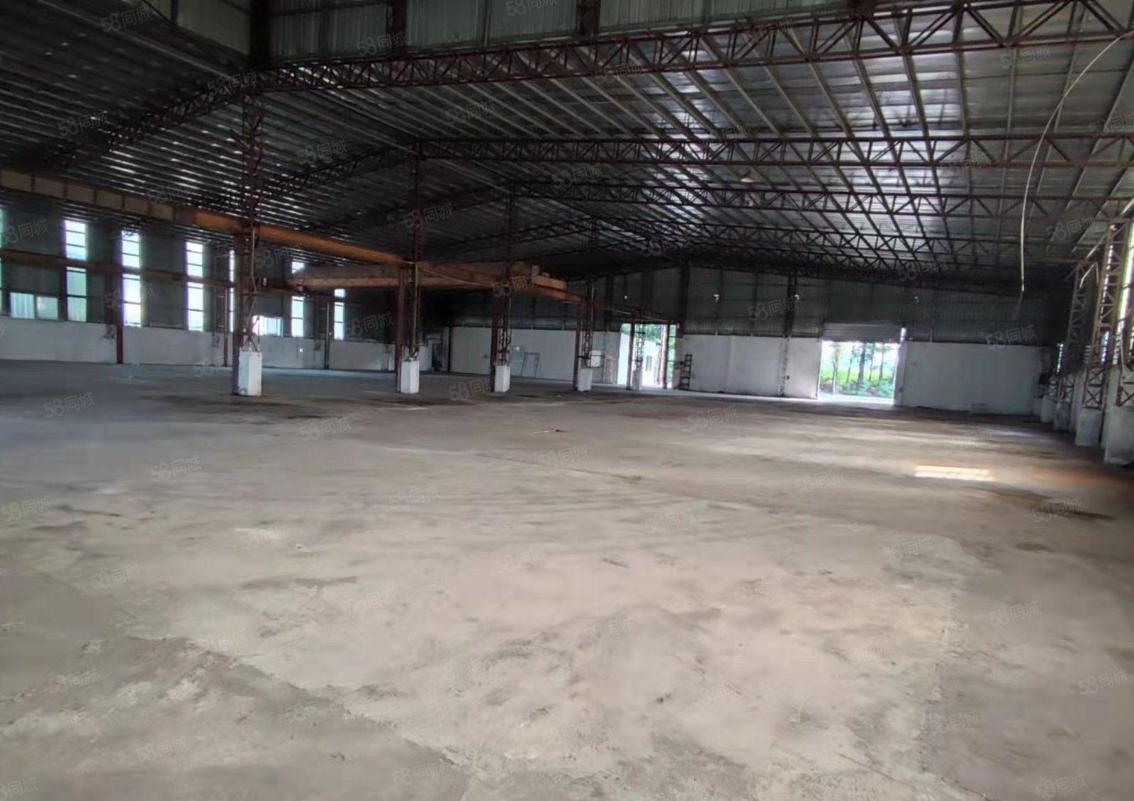 小独院带行车10吨出租，价格美丽，随时入住生产