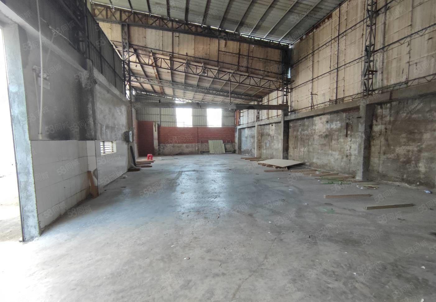 高埗镇省道边独门独院单一层钢构厂房低价出租，大小可分可办环评