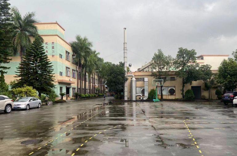 高埗镇环城路外花园式厂房出租，标准楼房500起分，可办环评