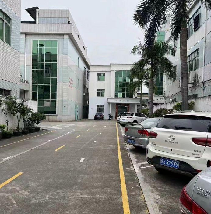 高埗镇独门独院原房东出租标准三层楼房12000平，可分租