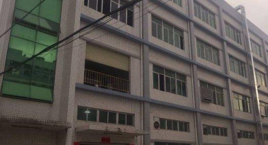 凤岗黄洞楼上印刷，包装，电子行业厂房出租550平方