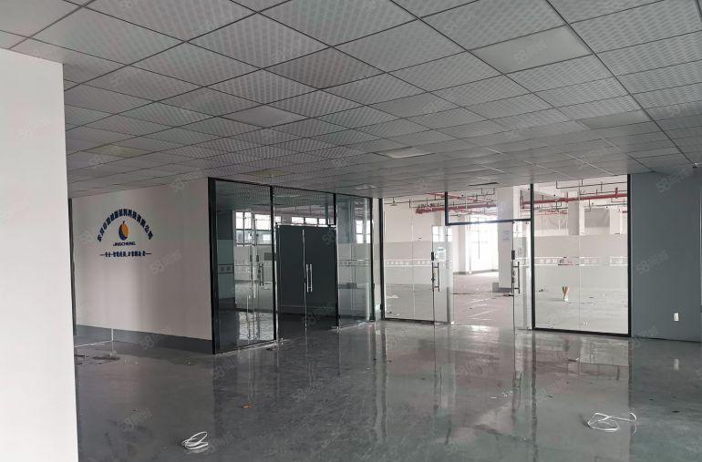 企石镇原房东楼上带豪华装修1780平米出租2部客梯一部5吨货