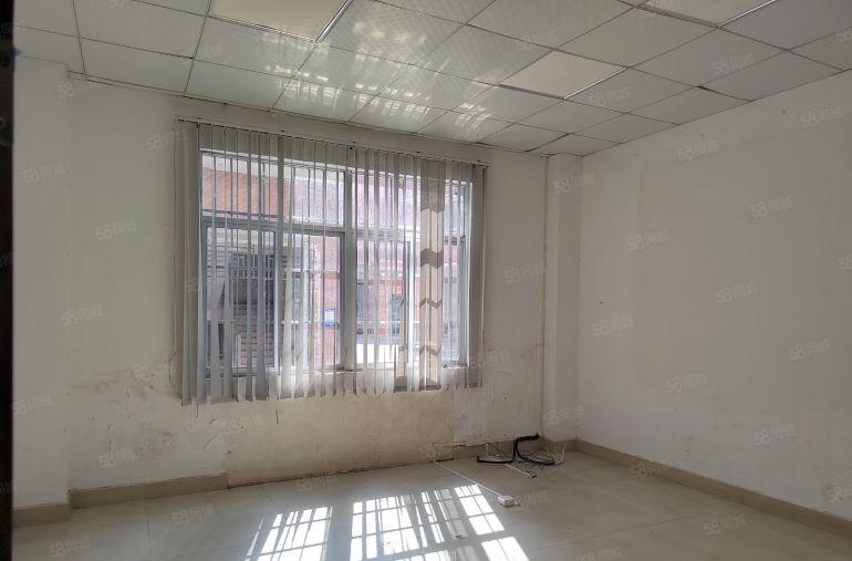 企石镇 主路边新出原房东标准独院6600平低价出租 带装修